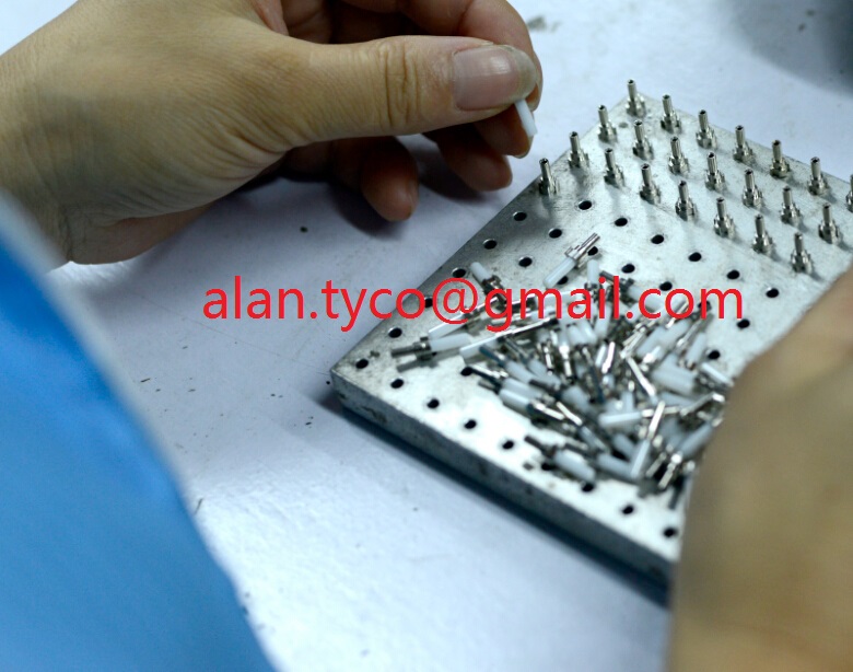 Fiber-Optic-Patch-Cable-Assembly